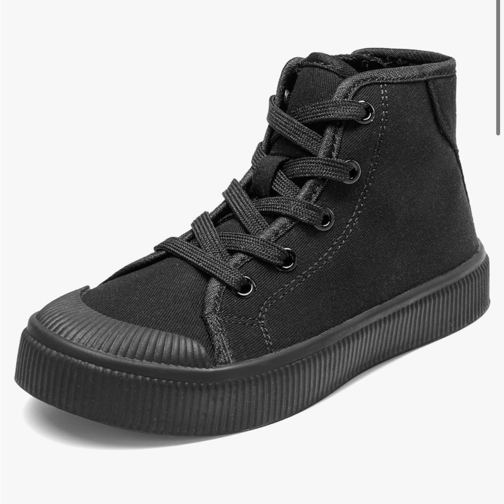 Girls Dream Pairs black sneakers size 1